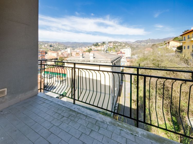 Bilocale in vendita, via Campomorone  77, Pontedecimo, Genova