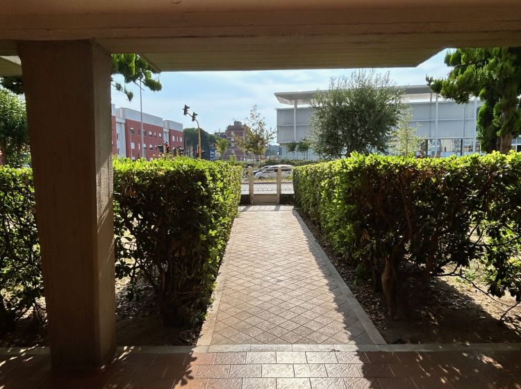 Trilocale in vendita, viale Francesco Petrarca  92, Centro residenziale, Livorno