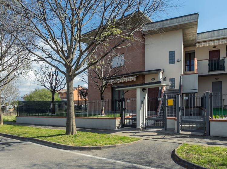 Appartamento in villa in vendita, via Gandhi  34, Bonate Sotto