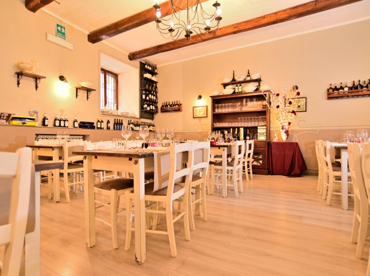 Attività / Licenza in vendita, via Giacomo Carissimi  32, Marino Centro, Marino