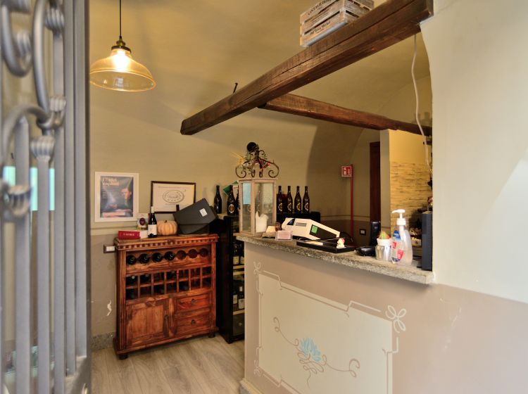 Attività / Licenza in vendita, via Giacomo Carissimi  32, Marino Centro, Marino
