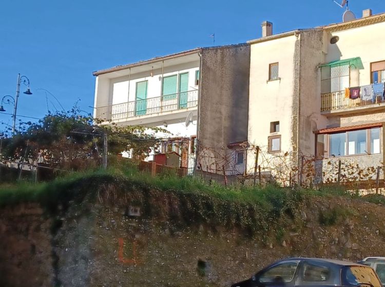Stabile o palazzo in vendita, via Trento e Trieste 6, Gorga, Stio