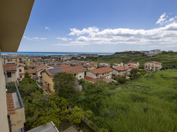 Villa in vendita, via dei Tulipani  25, Soverato