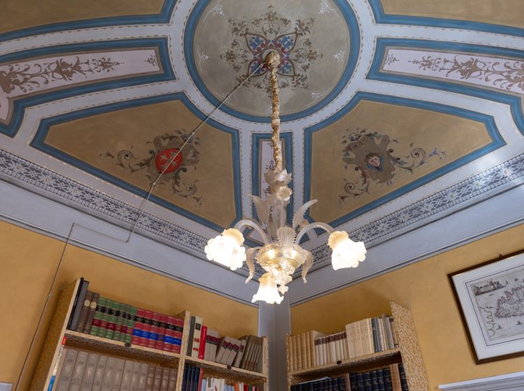 Appartamento in vendita, via Santa Marta  57, Centro, Pisa