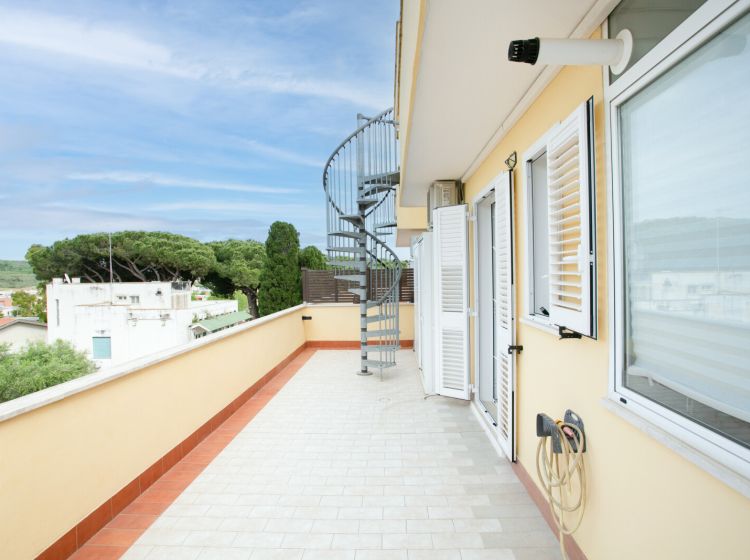 Trilocale in vendita, via Augusta  56, Santa Marinella