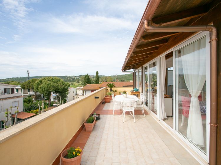 Trilocale in vendita, via Augusta  56, Santa Marinella