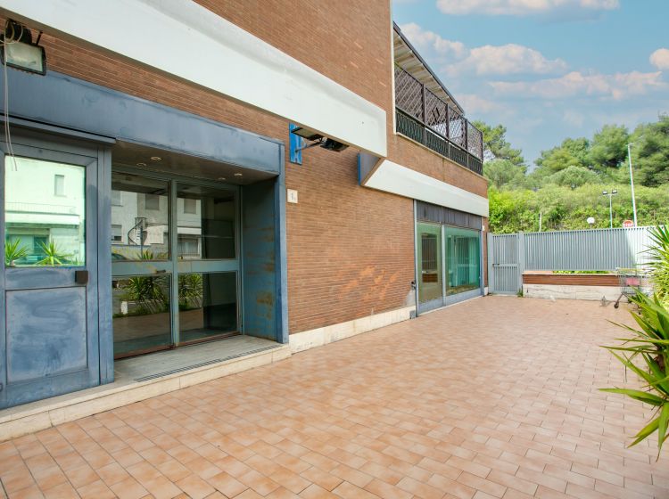 Negozio in affitto, via del Forte Trionfale  1, Trionfale, Roma