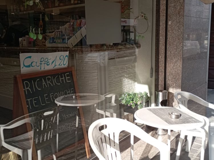 Attività / Licenza in vendita, Corso XXVI Aprile  60, Stradella