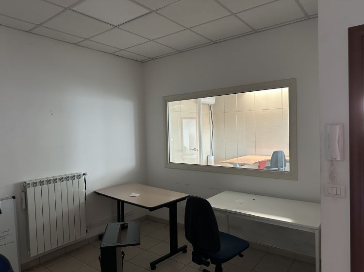 Capannone in vendita, via Erasmo Piaggio, Periferia, Chieti