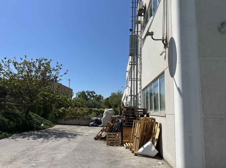Capannone in vendita, via Erasmo Piaggio, Periferia, Chieti