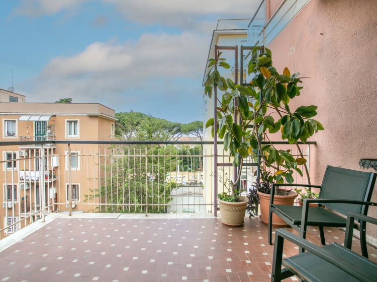 Quadrilocale in vendita, via di San Calepodio  53, Monteverde, Roma