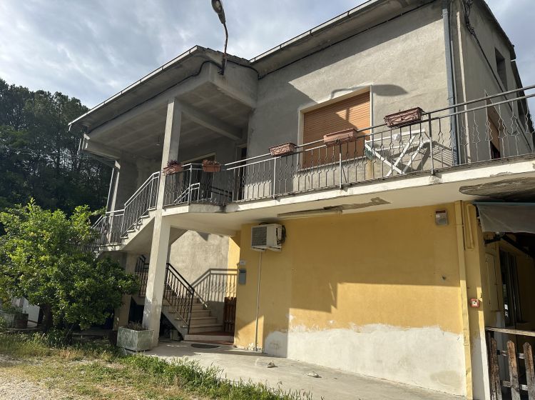 Villa in vendita, via Val di Foro, Villamagna