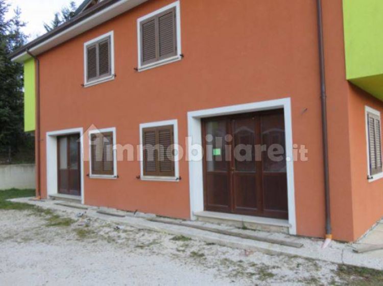 Villa in vendita, via San Dorotea, Scoppito