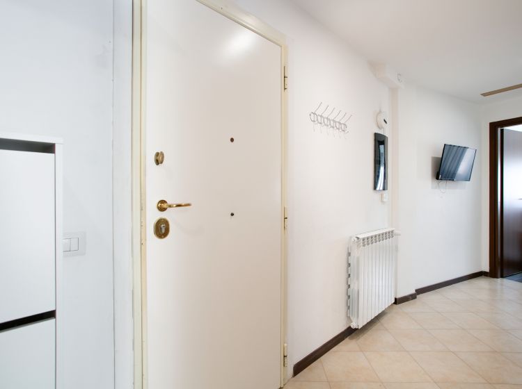 Bilocale in vendita, via degli Irlandesi  9, Portuense, Roma
