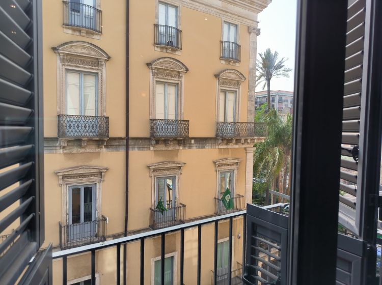Appartamento in vendita, via Francesco Crispi  34, Libertà, Catania