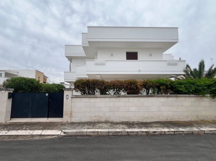 Villa in vendita, via Venere  37, Specchiolla, Carovigno