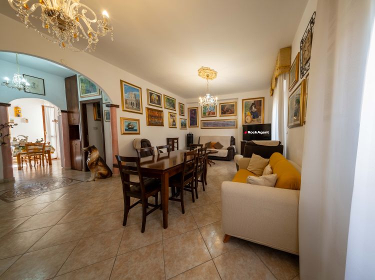 Quadrilocale in vendita, Piazza Vittorio Bottego  10, Latte Dolce, Sassari