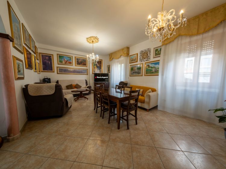 Quadrilocale in vendita, Piazza Vittorio Bottego  10, Latte Dolce, Sassari