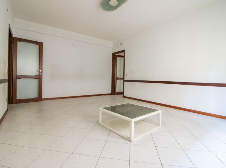 Trilocale in vendita, via Genova  23, Sassari