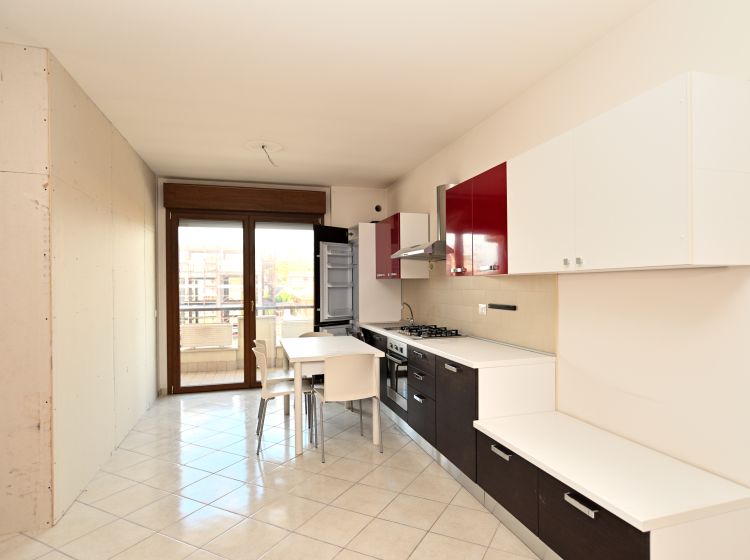 Bilocale in vendita, via del Crocifisso  115, Borgo Santa Maria, Latina