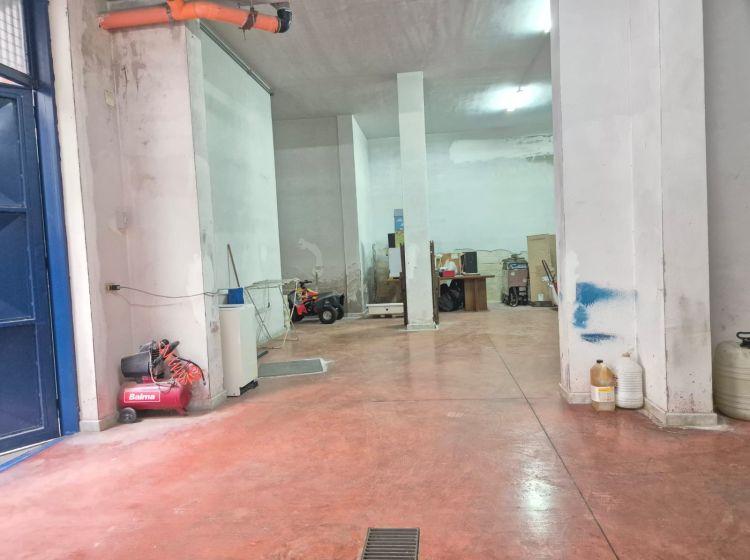 Box / Garage in vendita, via la Sorsa S.  10, Bitritto