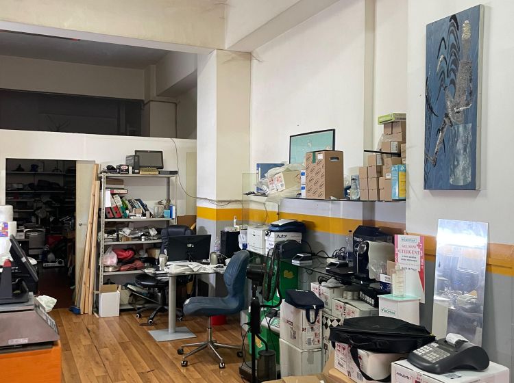 Laboratorio in vendita, via Industriale  133, Centro, Messina