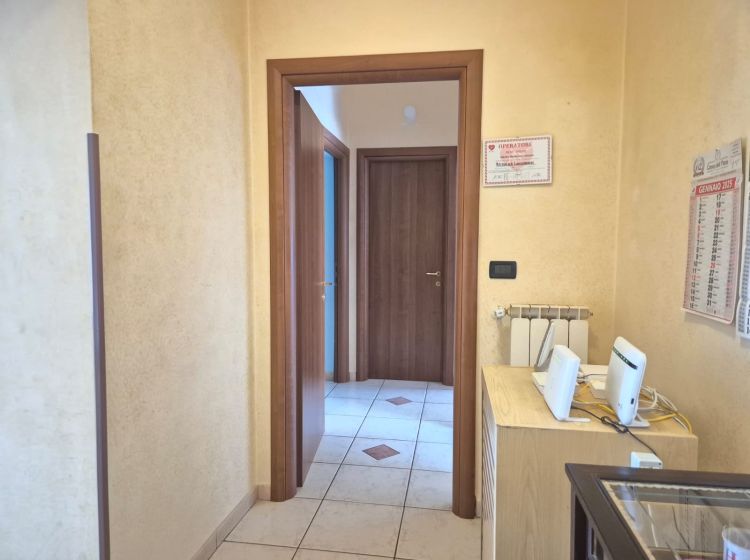 Trilocale in vendita, via Vittorio Veneto  73, Turi