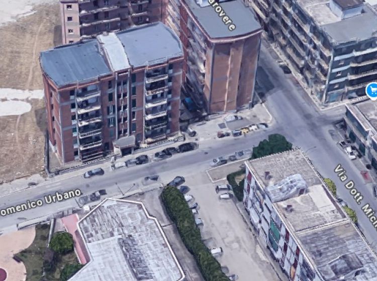 Quadrilocale in vendita, via Domenico Urbano  57, Bitonto