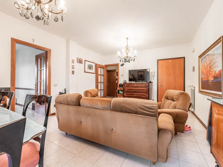Appartamento in vendita, via Normandia  15, Camin, Padova