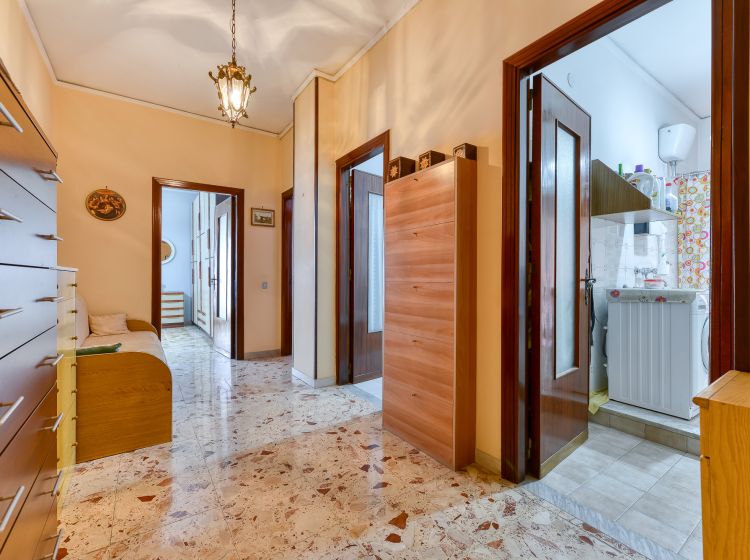Quadrilocale in vendita, via Roma  25, Poggiomarino