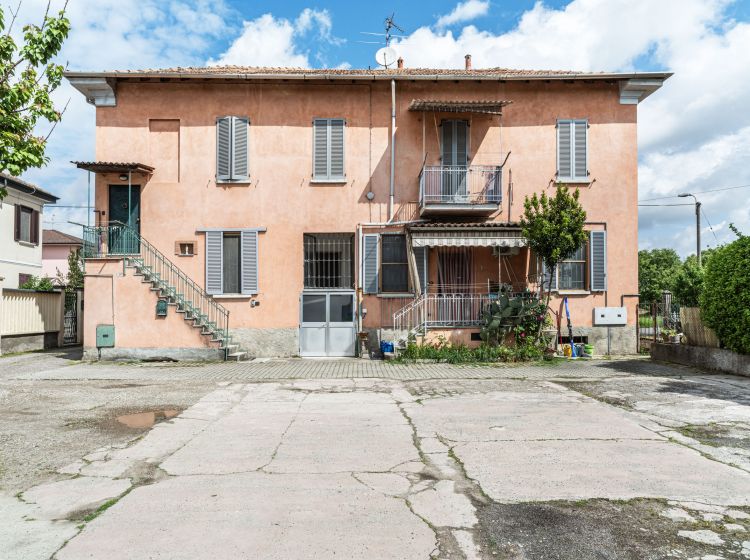 Trilocale in vendita, Torriano PV Italia via Pavia 3/b, Certosa Di Pavia