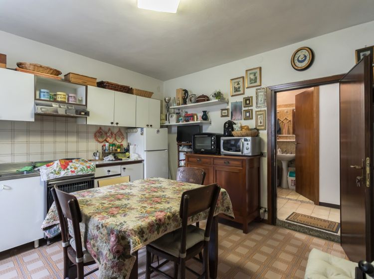 Trilocale in vendita, via Opel  2, San Pellegrino Terme