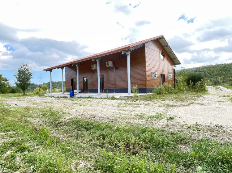 Impianti sportivi in vendita, LOCALITA&#039; PIANO D&#039;ISCHIA  SNC, Villa Lempa, Civitella Del Tronto