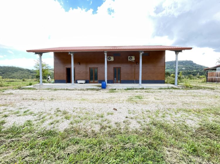 Impianti sportivi in vendita, LOCALITA' PIANO D'ISCHIA SNC, Villa Lempa, Civitella Del Tronto