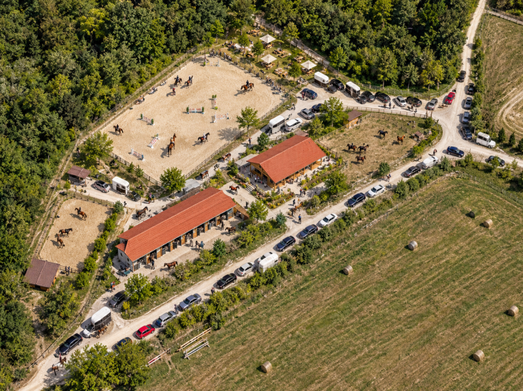 Impianti sportivi in vendita, LOCALITA' PIANO D'ISCHIA  SNC, Villa Lempa, Civitella Del Tronto