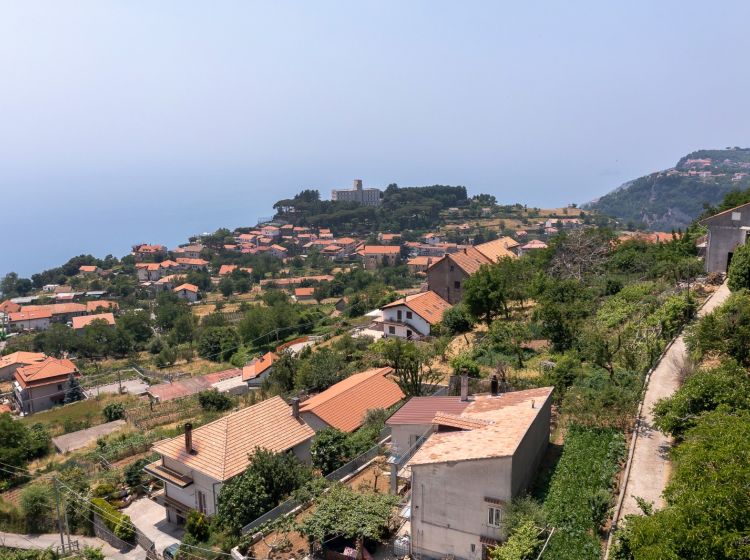 Terratetto plurifamiliare in vendita, via Santa Lucia, Agerola