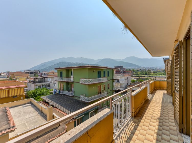 Appartamento in vendita, via Giosuè Carducci, Gragnano