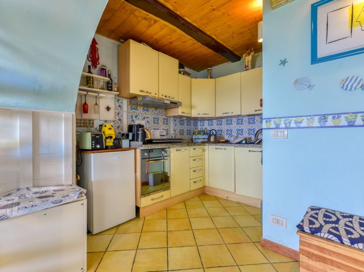 Bilocale in vendita, via le Porpore, Furore