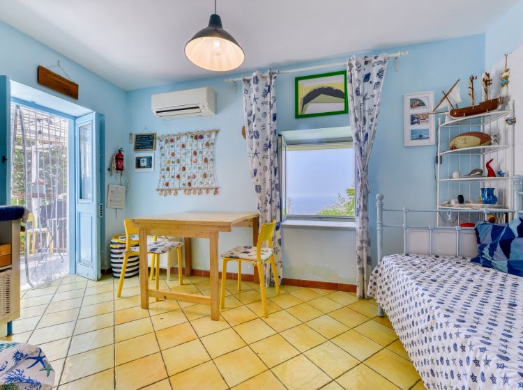 Bilocale in vendita, via le Porpore, Furore