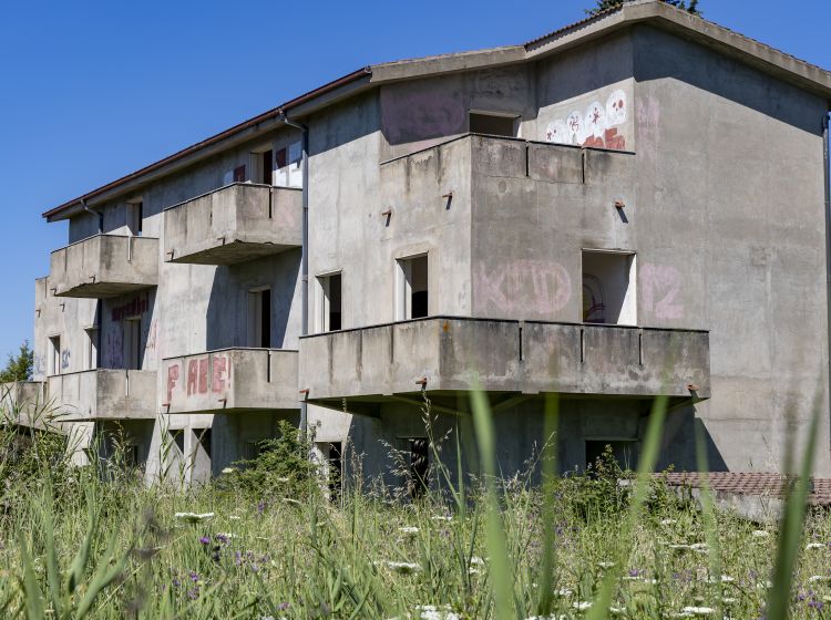 Stabile o palazzo in vendita, viale dell&#039;Amicizia, Ruggero, Sellia Marina
