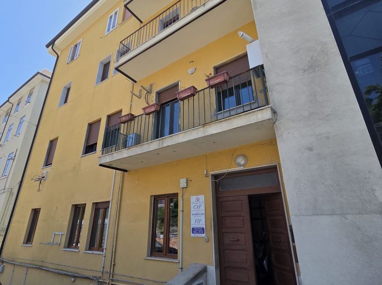 Quadrilocale in vendita, via Francesco Crispi, San Leonardo, Catanzaro