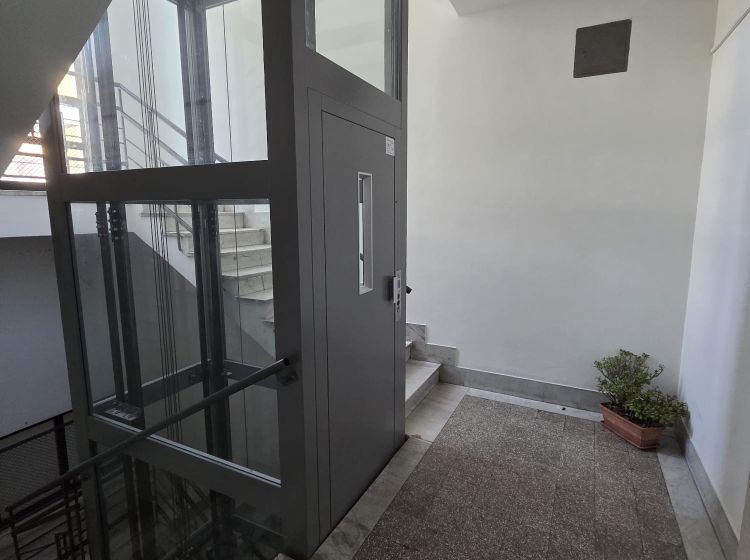 Quadrilocale in vendita, via Francesco Crispi, San Leonardo, Catanzaro