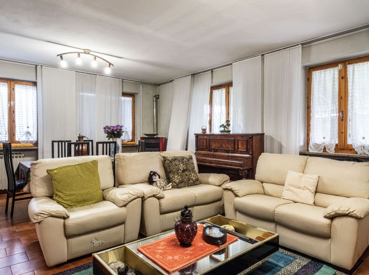 Villa in vendita, via Eugenio Montale  6, Frascarolo
