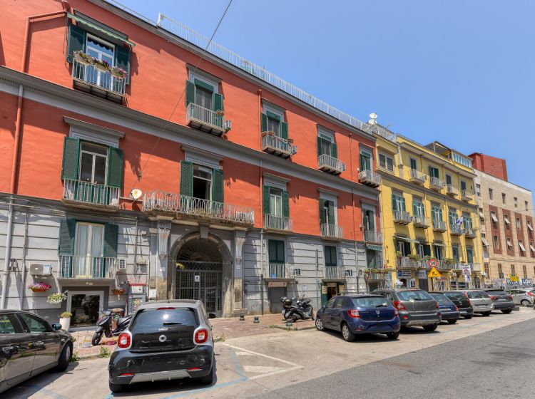 Appartamento in vendita, via Giordano Bruno, Chiaia, Napoli