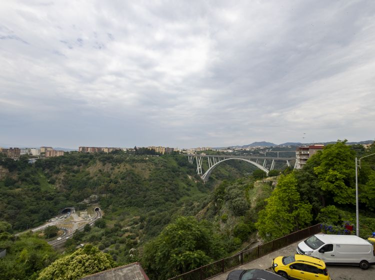 Appartamento in vendita, via Carlo V, Centro Storico, Catanzaro