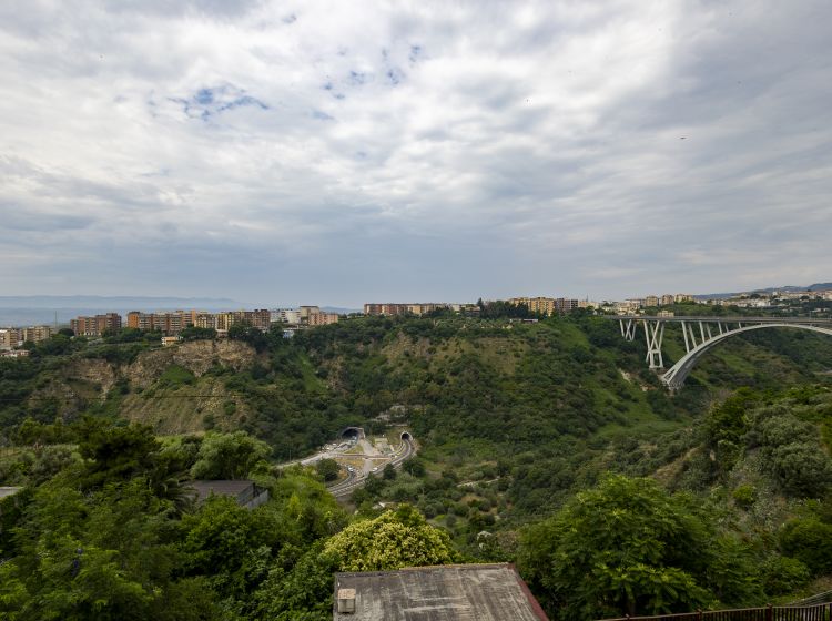 Appartamento in vendita, via Carlo V, Centro Storico, Catanzaro
