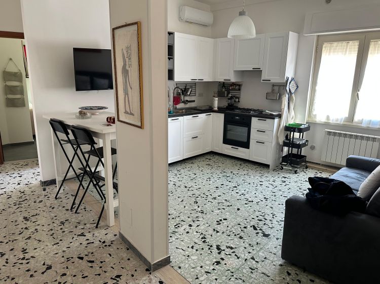 Trilocale in vendita, via dei Durantini  221, Monti Tiburtini, Roma