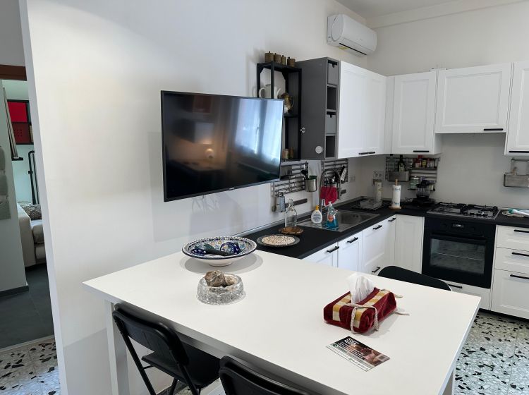 Trilocale in vendita, via dei Durantini  221, Monti Tiburtini, Roma