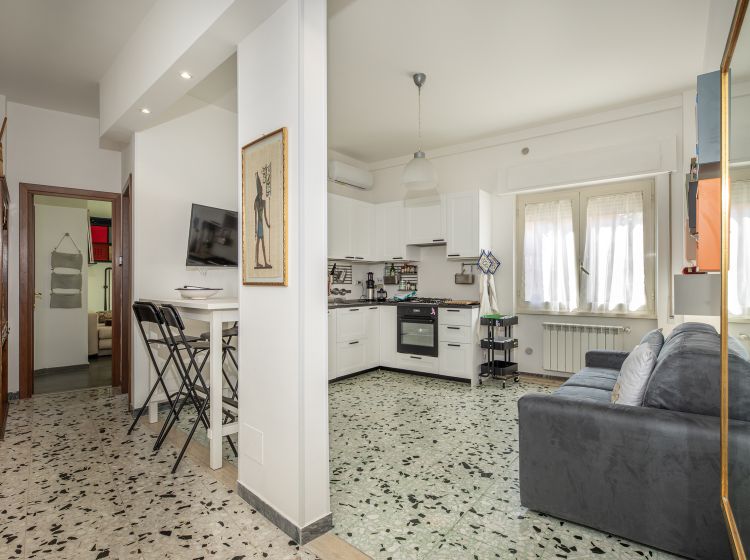 Trilocale in vendita, via dei Durantini  221, Monti Tiburtini, Roma