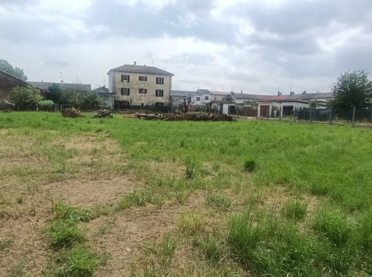 Terreno residenziale in vendita, via Filippo Turati, Valle Lomellina